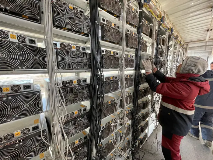 buy bitcoin mining machine